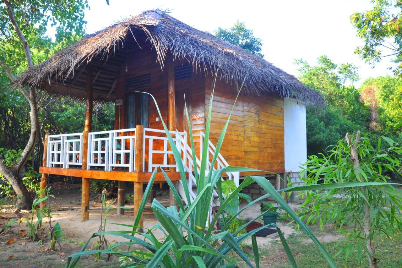 Rock Pool Residence Тангале Екстериор снимка